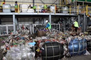 Teknologi Pengolahan Sampah Berbasis Ilmu Sains
